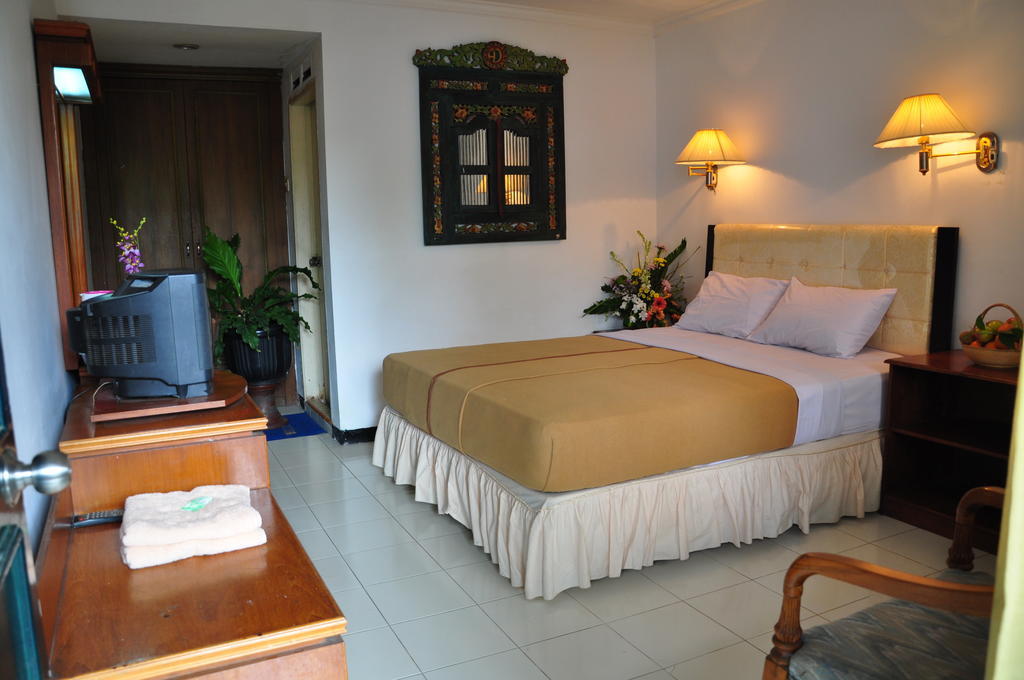 Hotel Tanjung Emas Surabaya Habitación foto